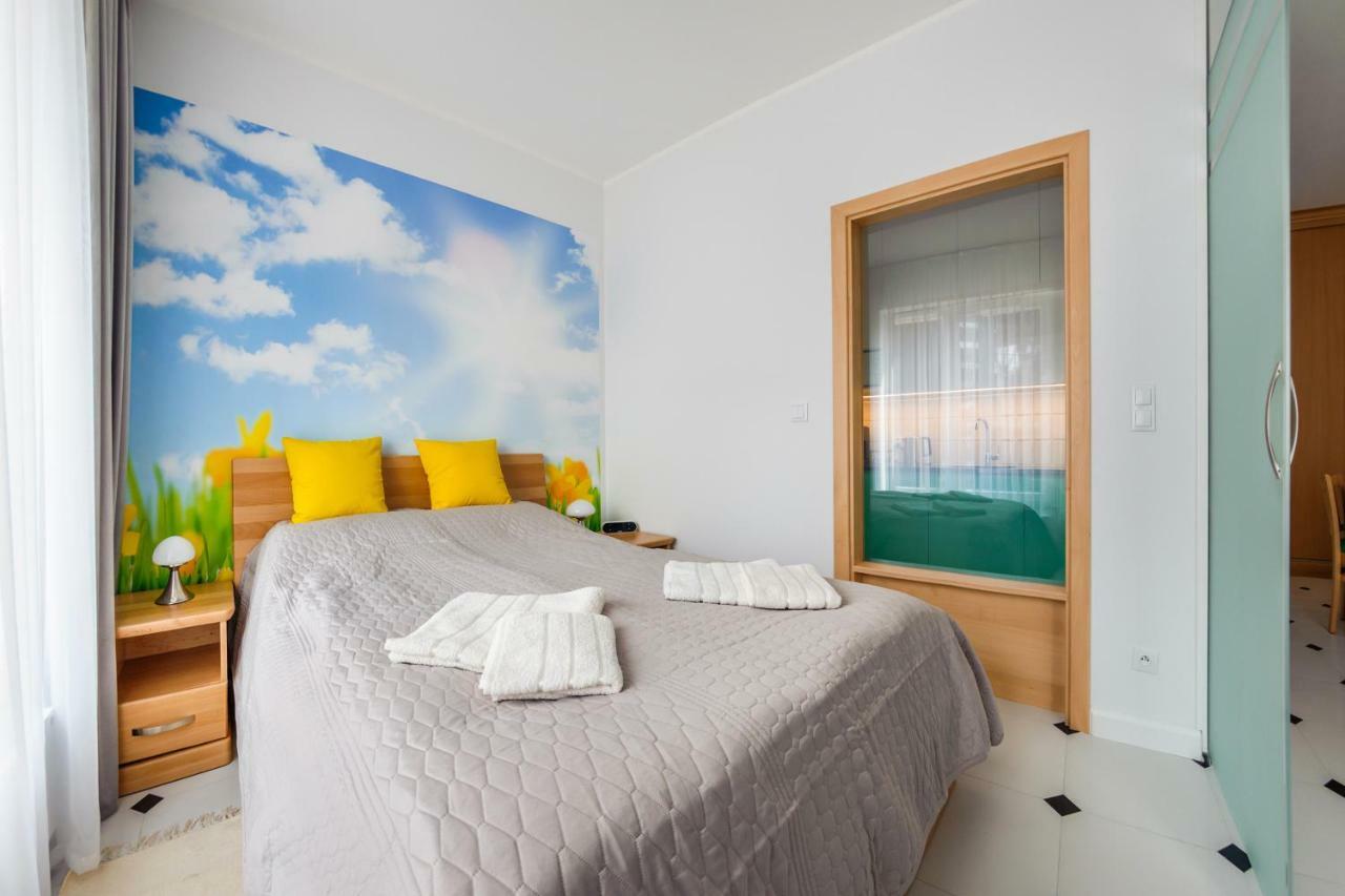 Wave Apartments Danzica Esterno foto